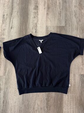 Talbots Dark blue V-Neck Short Sleeve Pullover small